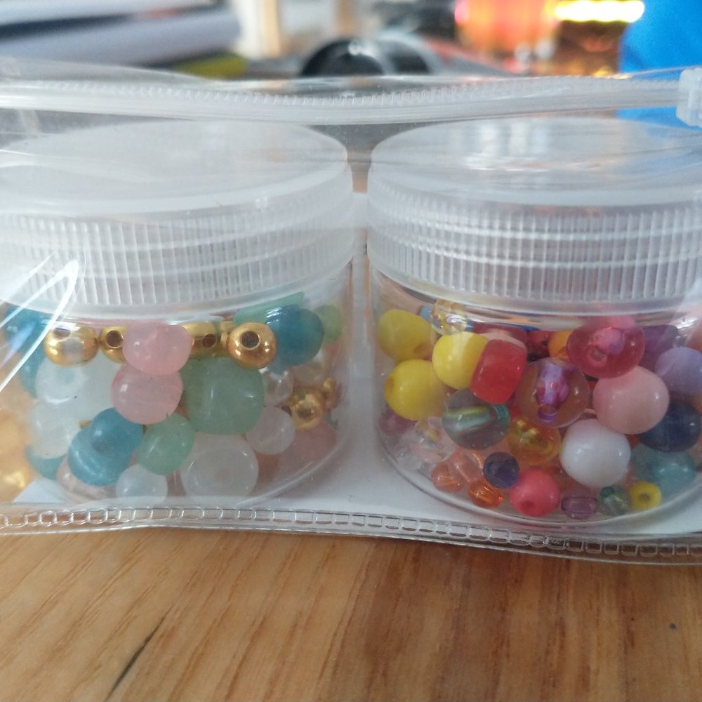 Build your own bracelets - Picture 2 of 3